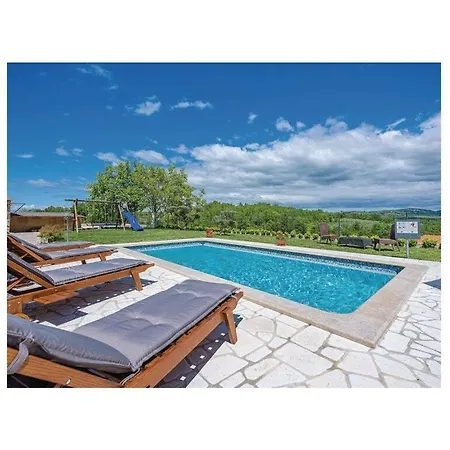 Veronese Comfortable Vila Filipac