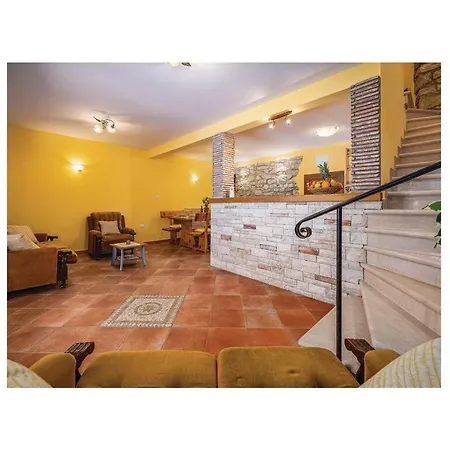 Veronese Comfortable * Filipac